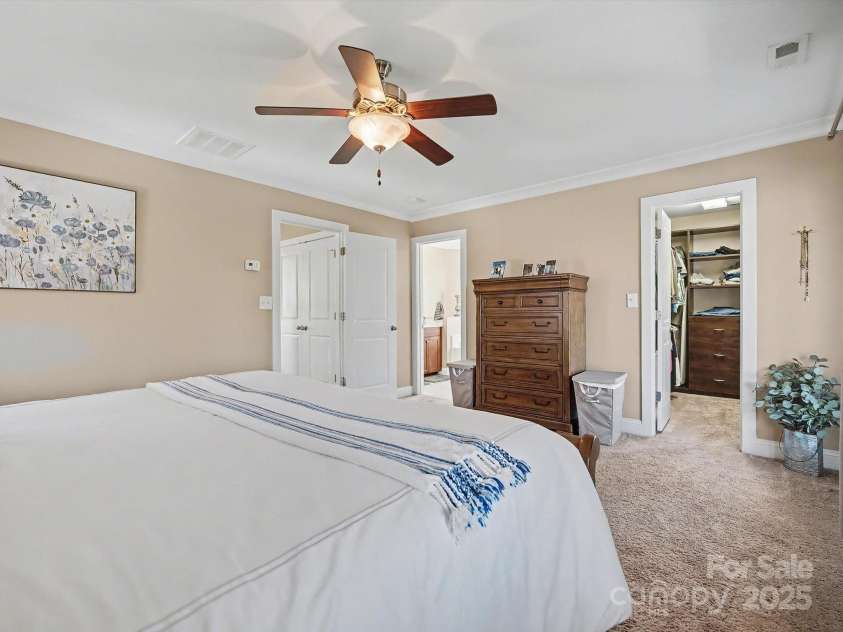 10020 Vanguard Parkway, Huntersville, NC 28078.  MLS# CAR4334178, YatesRealty ID 3708. 