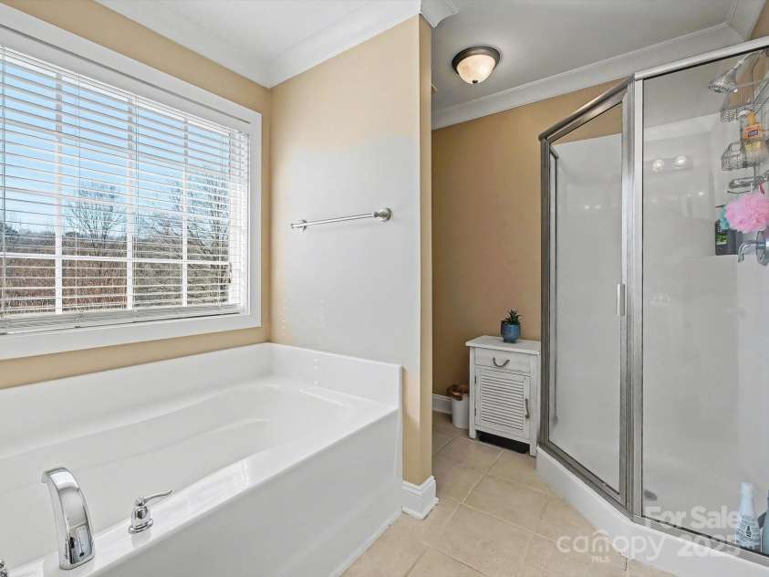 10020 Vanguard Parkway, Huntersville, NC 28078.  MLS# CAR4334178, YatesRealty ID 3708. 