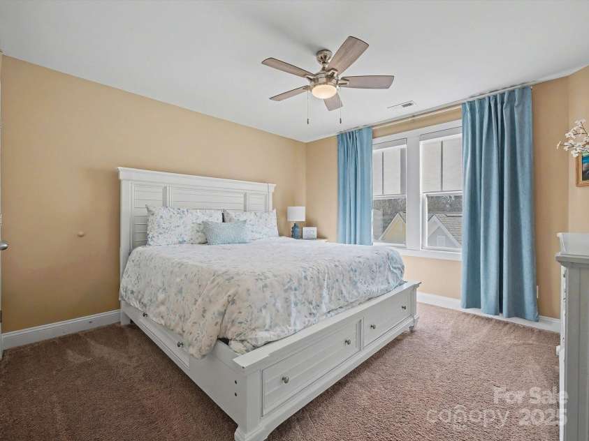 10020 Vanguard Parkway, Huntersville, NC 28078.  MLS# CAR4334178, YatesRealty ID 3708. 