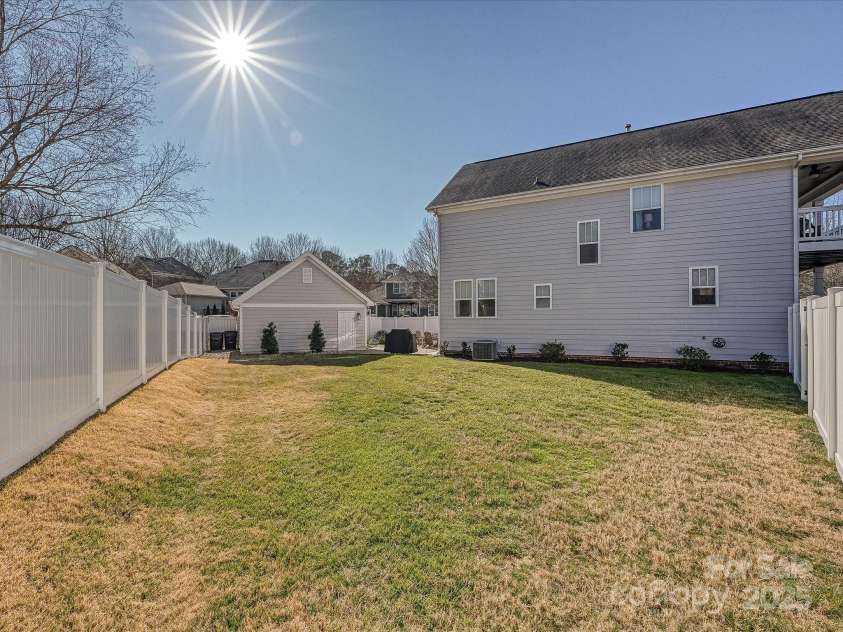 10020 Vanguard Parkway, Huntersville, NC 28078.  MLS# CAR4334178, YatesRealty ID 3708. Big fenced in private yard