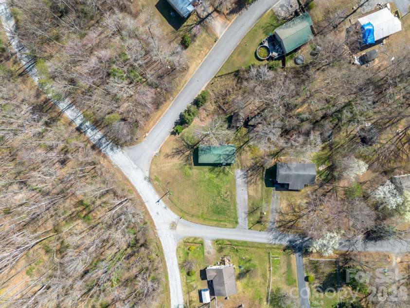 122 Hotel Hill Drive, Landrum, SC 29356.  MLS# CAR4356326, YatesRealty ID 3708. 
