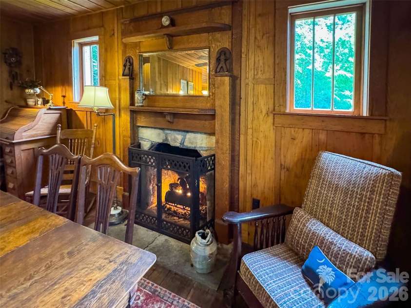 59 Warrior Road, Linville Falls, NC 28657.  MLS# CAR4399566, YatesRealty ID 37080. 