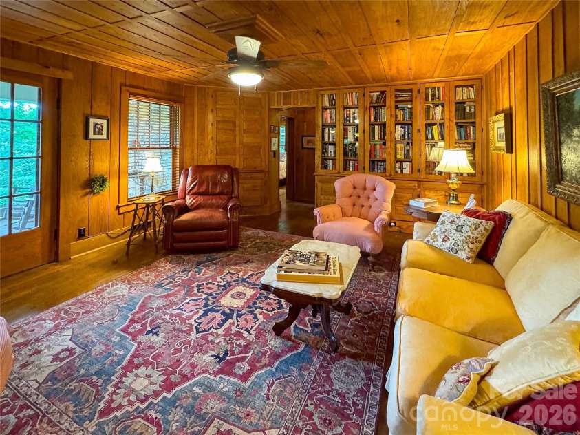 59 Warrior Road, Linville Falls, NC 28657.  MLS# CAR4399566, YatesRealty ID 37080. 