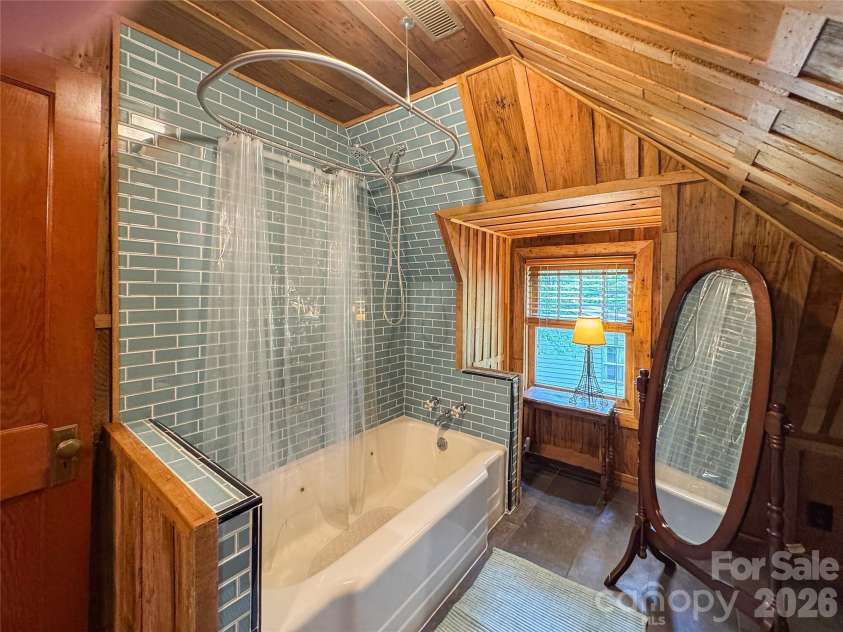 59 Warrior Road, Linville Falls, NC 28657.  MLS# CAR4399566, YatesRealty ID 37080. 
