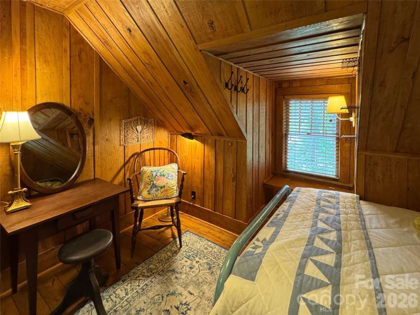 59 Warrior Road, Linville Falls, NC 28657.  MLS# CAR4399566, YatesRealty ID 37080. 