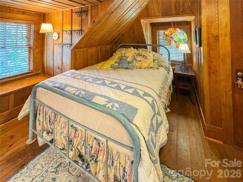 59 Warrior Road, Linville Falls, NC 28657.  MLS# CAR4399566, YatesRealty ID 37080. 