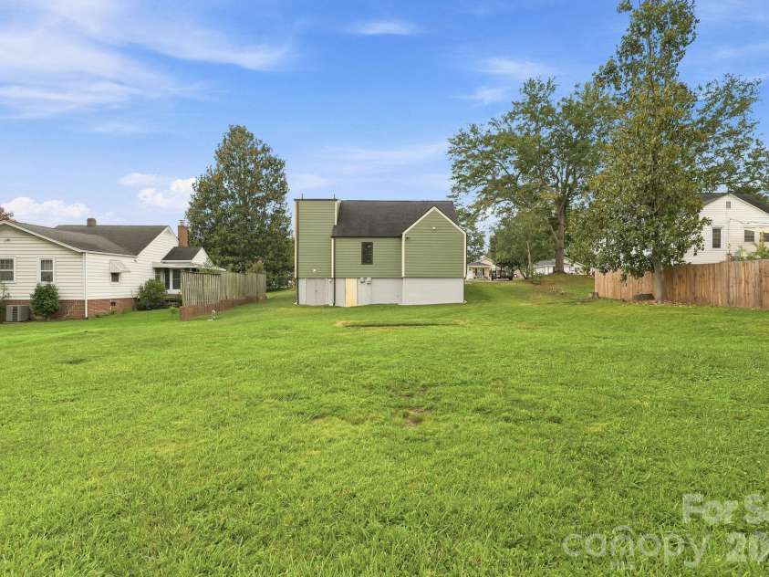 108 Lee Avenue, Bessemer City, NC 28016.  MLS# CAR4403355, YatesRealty ID 37081. 