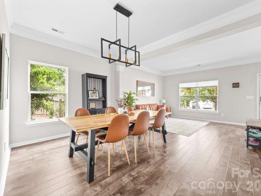 1525 Ladora Drive, Charlotte, NC 28262.  MLS# CAR4402271, YatesRealty ID 37083. 