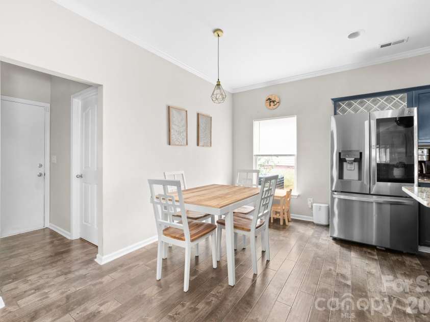1525 Ladora Drive, Charlotte, NC 28262.  MLS# CAR4402271, YatesRealty ID 37083. 