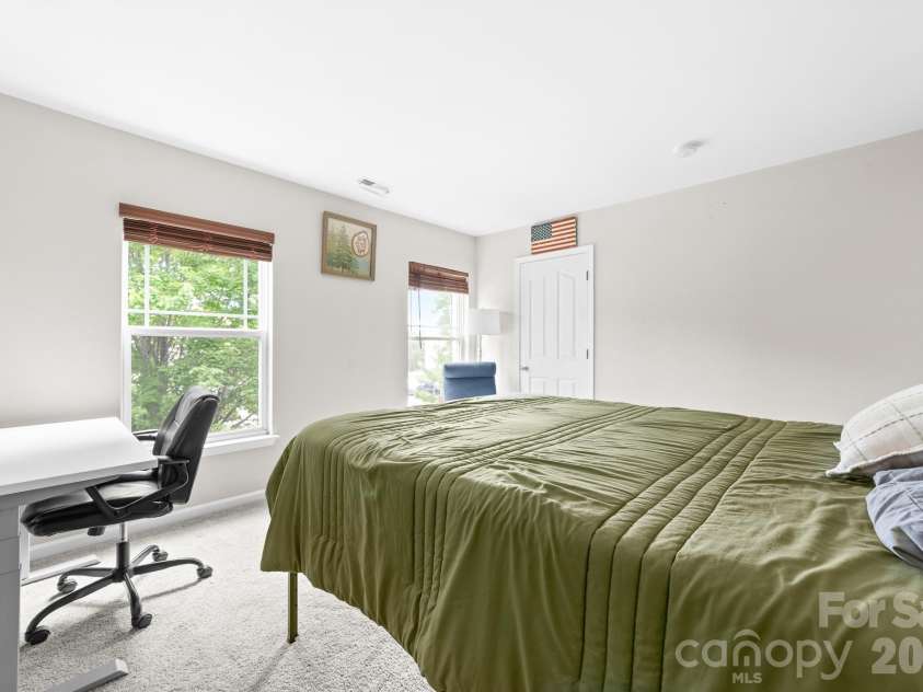 1525 Ladora Drive, Charlotte, NC 28262.  MLS# CAR4402271, YatesRealty ID 37083. 