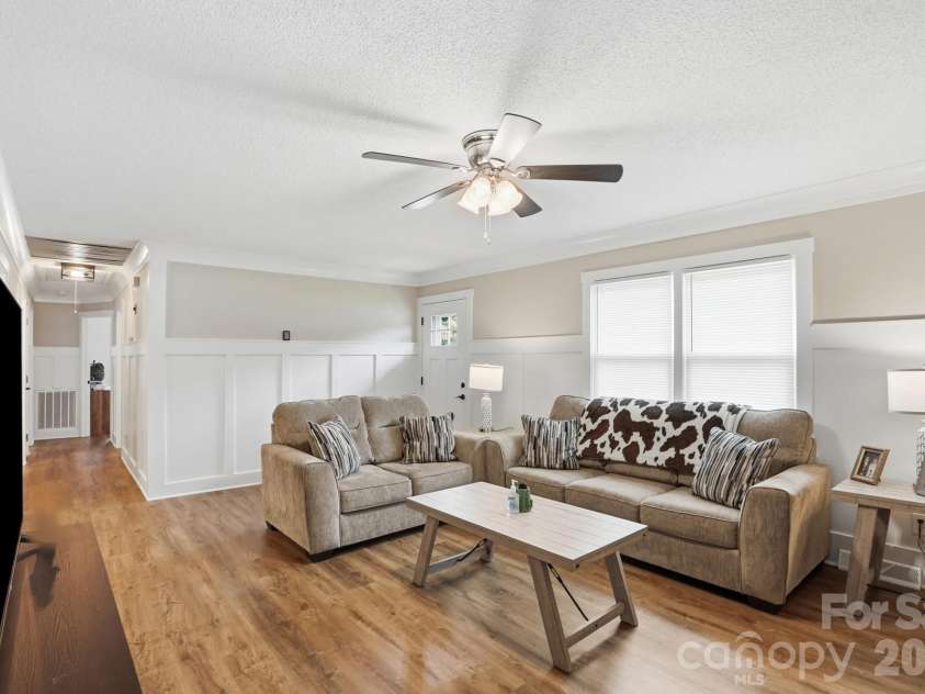 1564 Marett Boulevard Extension, Rock Hill, SC 29732.  MLS# CAR4392939, YatesRealty ID 37084. 