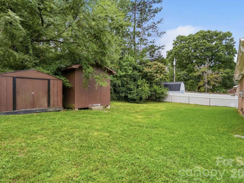 1564 Marett Boulevard Extension, Rock Hill, SC 29732.  MLS# CAR4392939, YatesRealty ID 37084. 