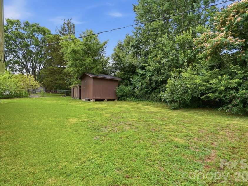 1564 Marett Boulevard Extension, Rock Hill, SC 29732.  MLS# CAR4392939, YatesRealty ID 37084. 