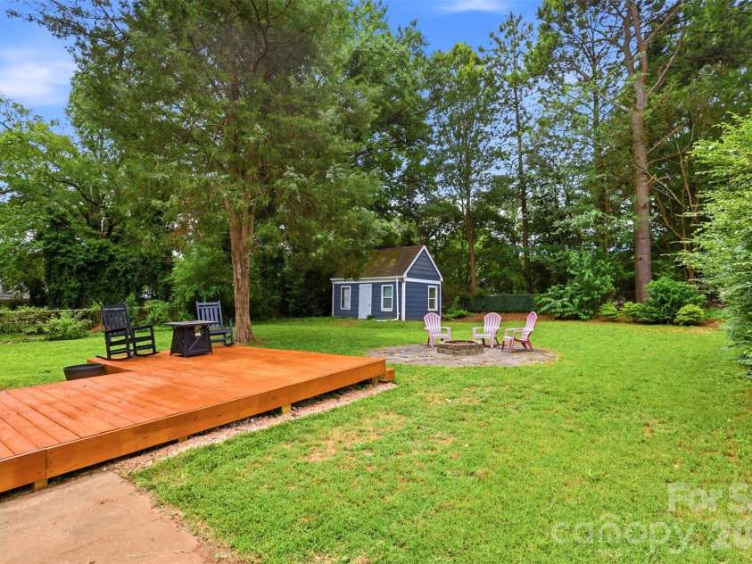 9418 Split Rail Lane, Charlotte, NC 28227.  MLS# CAR4389758, YatesRealty ID 37085. 