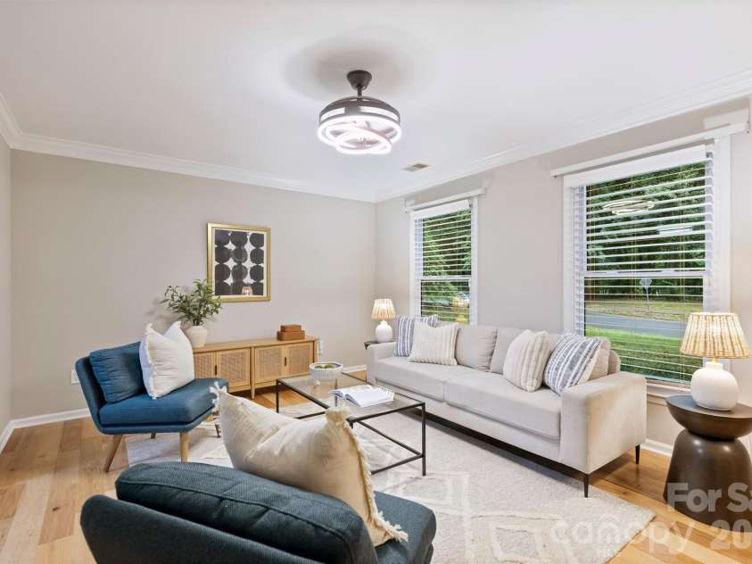 2500 Crescent Knoll Drive, Matthews, NC 28105.  MLS# CAR4399861, YatesRealty ID 37086. Front Living Room