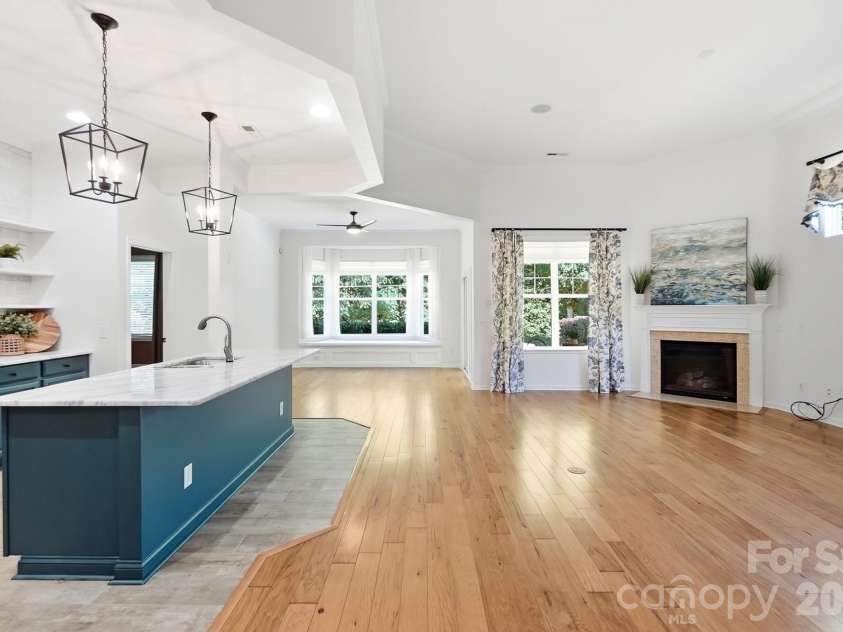 3076 Streamhaven Drive, Fort Mill, SC 29707.  MLS# CAR4403200, YatesRealty ID 37089. 