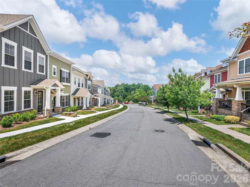 129 Cherry Springs Lane, Asheville, NC 28804.  MLS# CAR4336976, YatesRealty ID 3709. Representative Image