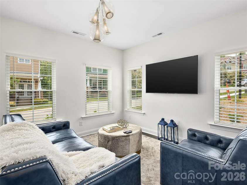 129 Cherry Springs Lane, Asheville, NC 28804.  MLS# CAR4336976, YatesRealty ID 3709. Representative Image