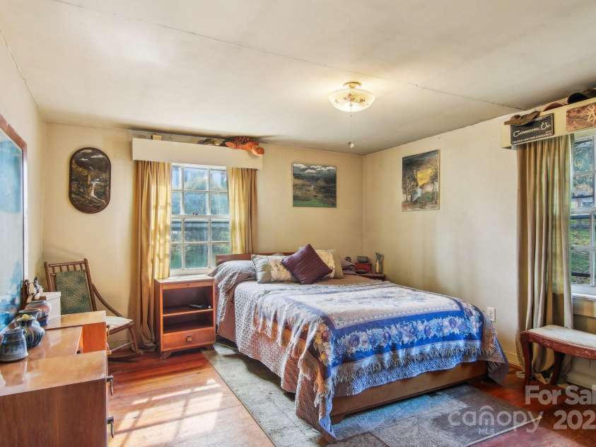 396 & 400 Will Hyatt Road, Waynesville, NC 28786.  MLS# CAR4191538, YatesRealty ID 3709. Primary bedroom, 396 Will Hyatt