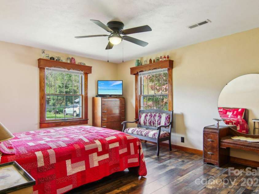 396 & 400 Will Hyatt Road, Waynesville, NC 28786.  MLS# CAR4191538, YatesRealty ID 3709. Primary bedroom, 400 Will Hyatt