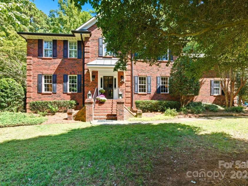 241 Pat Stough Lane, Davidson, NC 28036.  MLS# CAR4300062, YatesRealty ID 37091. 