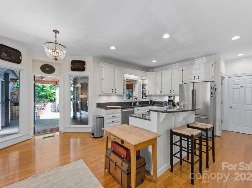 241 Pat Stough Lane, Davidson, NC 28036.  MLS# CAR4300062, YatesRealty ID 37091. 