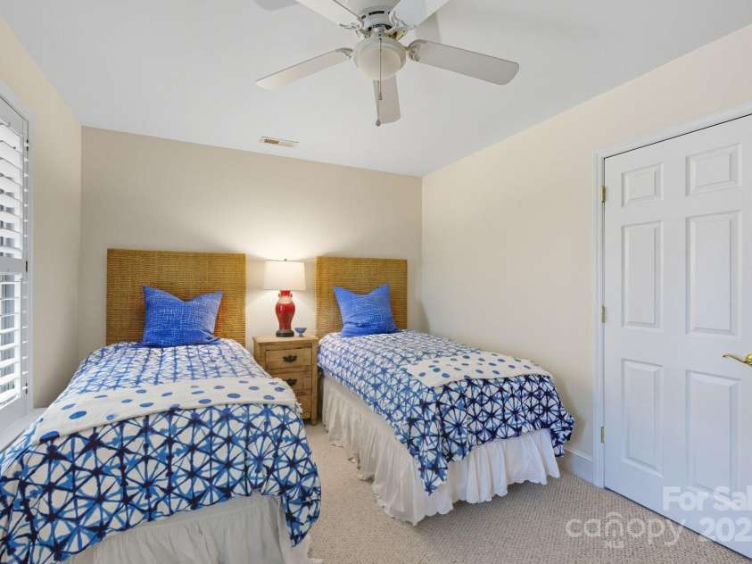 241 Pat Stough Lane, Davidson, NC 28036.  MLS# CAR4300062, YatesRealty ID 37091. 