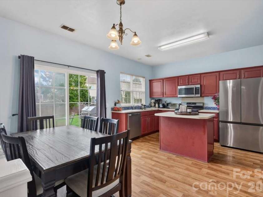 11251 Cypress View Drive, Charlotte, NC 28262.  MLS# CAR4404294, YatesRealty ID 37092. 