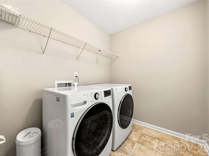 4628 Meshack Avenue, Charlotte, NC 28213.  MLS# CAR4404460, YatesRealty ID 37093. 