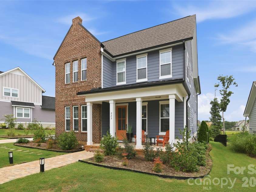 223 Parkland Avenue, Rock Hill, SC 29730.  MLS# CAR4403538, YatesRealty ID 37094. 