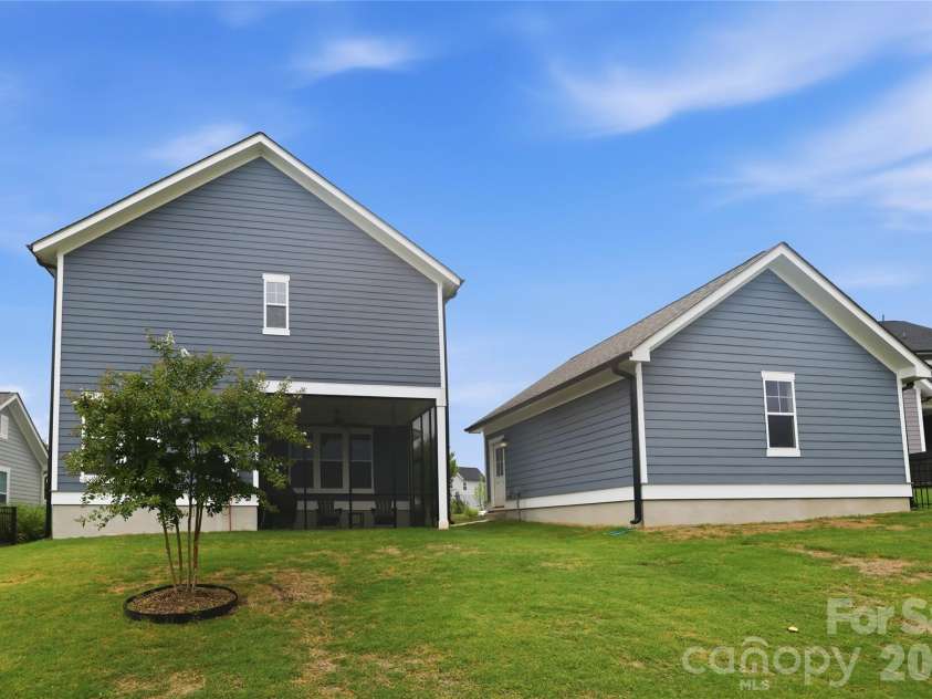 223 Parkland Avenue, Rock Hill, SC 29730.  MLS# CAR4403538, YatesRealty ID 37094. 