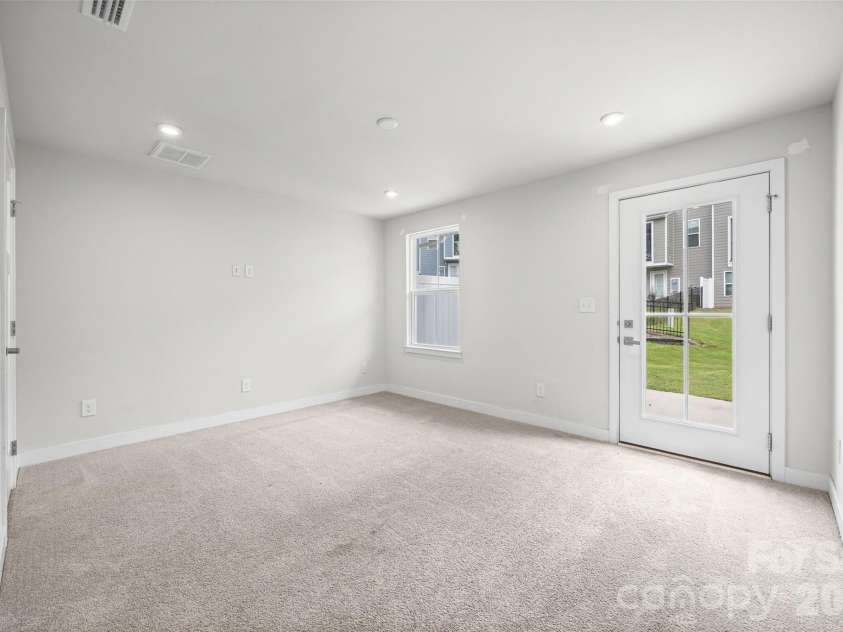 928 Portrush Lane, Tega Cay, SC 29708.  MLS# CAR4402531, YatesRealty ID 37099. 