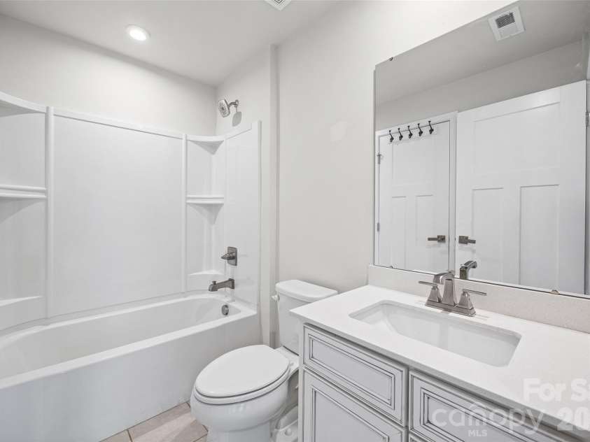 928 Portrush Lane, Tega Cay, SC 29708.  MLS# CAR4402531, YatesRealty ID 37099. 