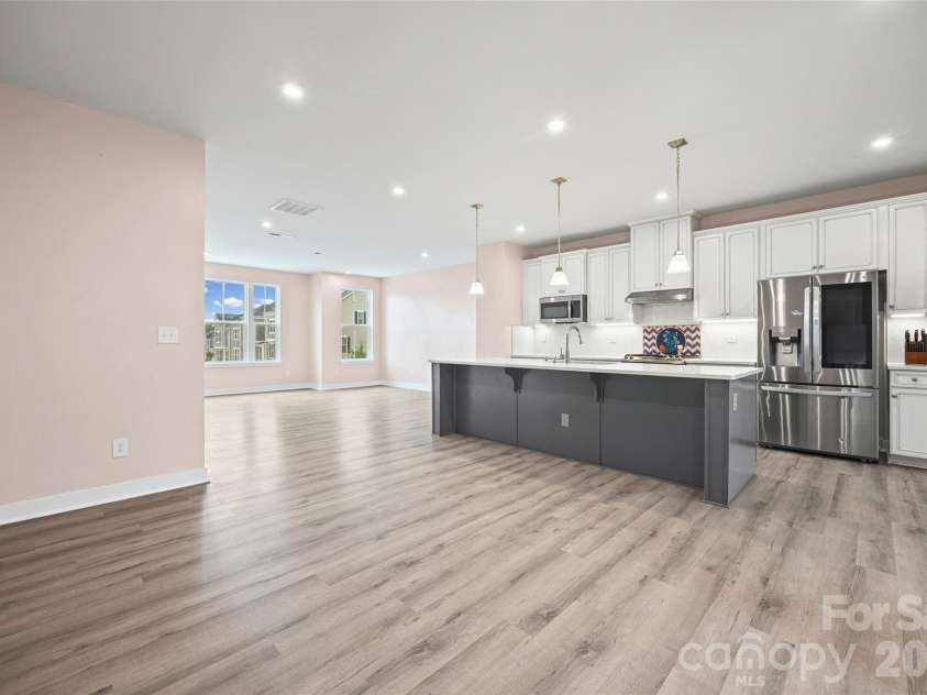 928 Portrush Lane, Tega Cay, SC 29708.  MLS# CAR4402531, YatesRealty ID 37099. 