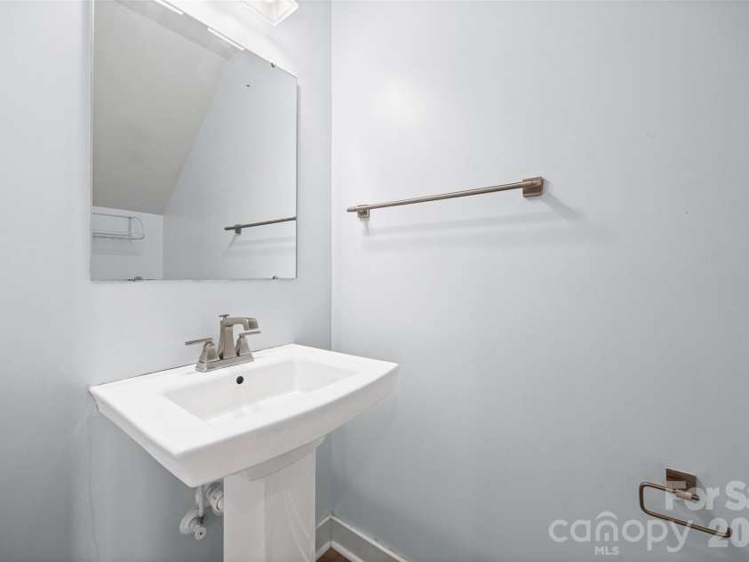 928 Portrush Lane, Tega Cay, SC 29708.  MLS# CAR4402531, YatesRealty ID 37099. 