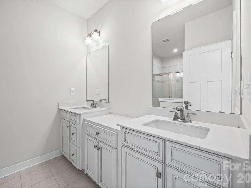 928 Portrush Lane, Tega Cay, SC 29708.  MLS# CAR4402531, YatesRealty ID 37099. 