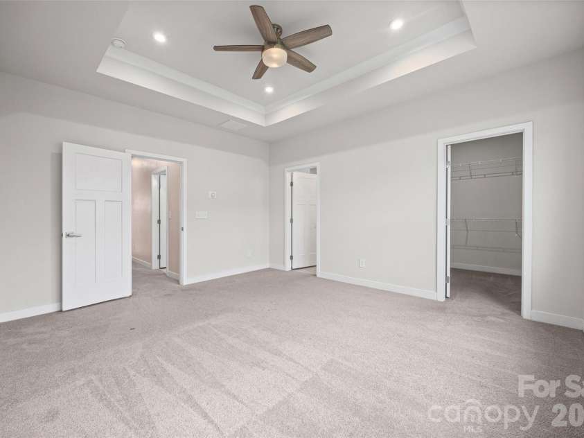 928 Portrush Lane, Tega Cay, SC 29708.  MLS# CAR4402531, YatesRealty ID 37099. 