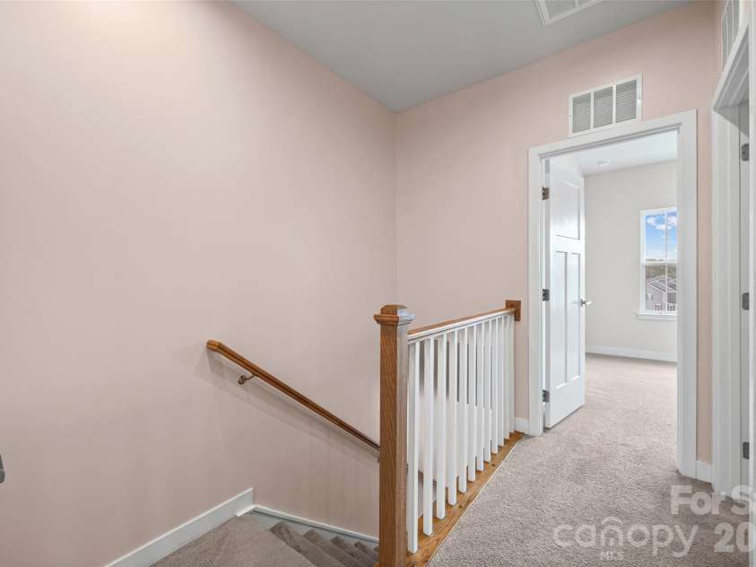 928 Portrush Lane, Tega Cay, SC 29708.  MLS# CAR4402531, YatesRealty ID 37099. 