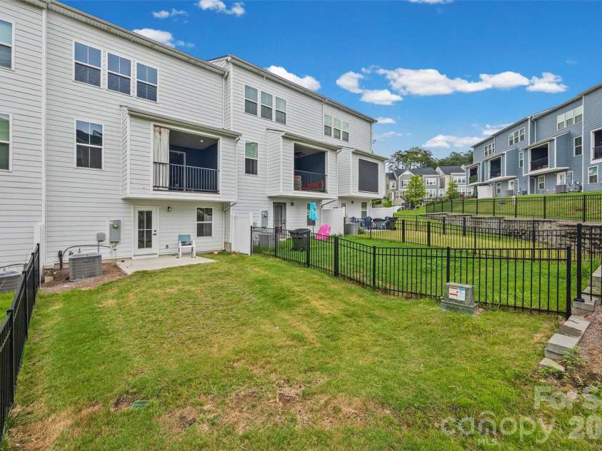 928 Portrush Lane, Tega Cay, SC 29708.  MLS# CAR4402531, YatesRealty ID 37099. 