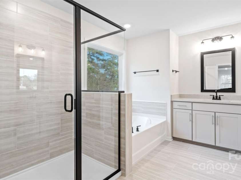 50 Silverthorne Court, Hendersonville, NC 28792.  MLS# CAR4214039, YatesRealty ID 371. 