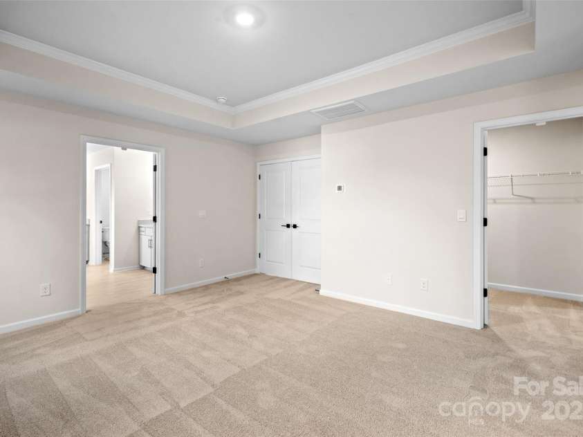 50 Silverthorne Court, Hendersonville, NC 28792.  MLS# CAR4214039, YatesRealty ID 371. 