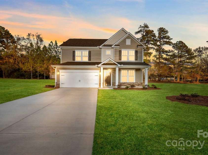 50 Silverthorne Court, Hendersonville, NC 28792.  MLS# CAR4214039, YatesRealty ID 371. Photos are representative