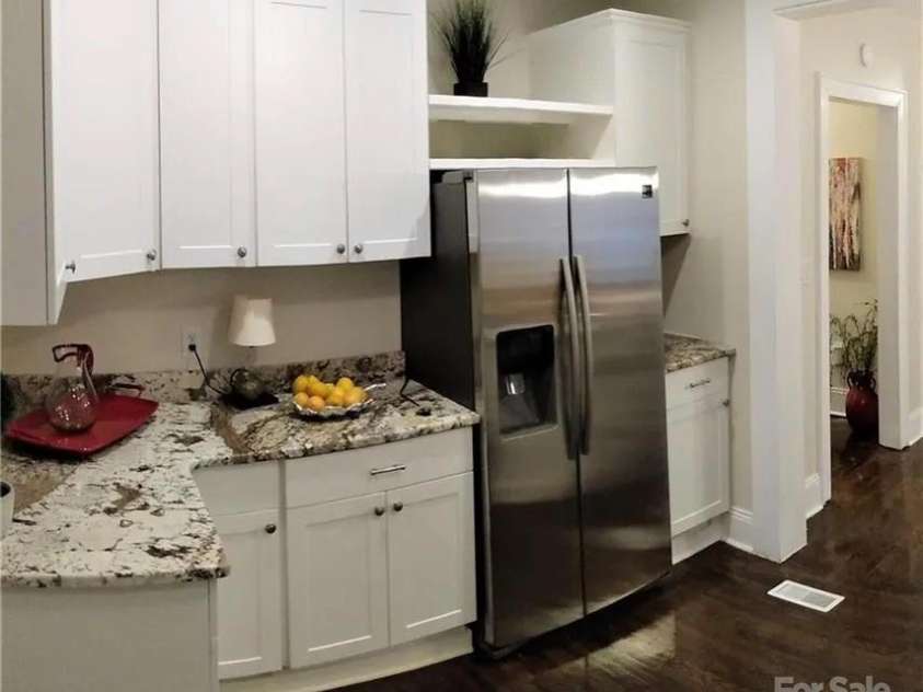 715 Marion Street, Shelby, NC 28150.  MLS# CAR4315155, YatesRealty ID 371. 