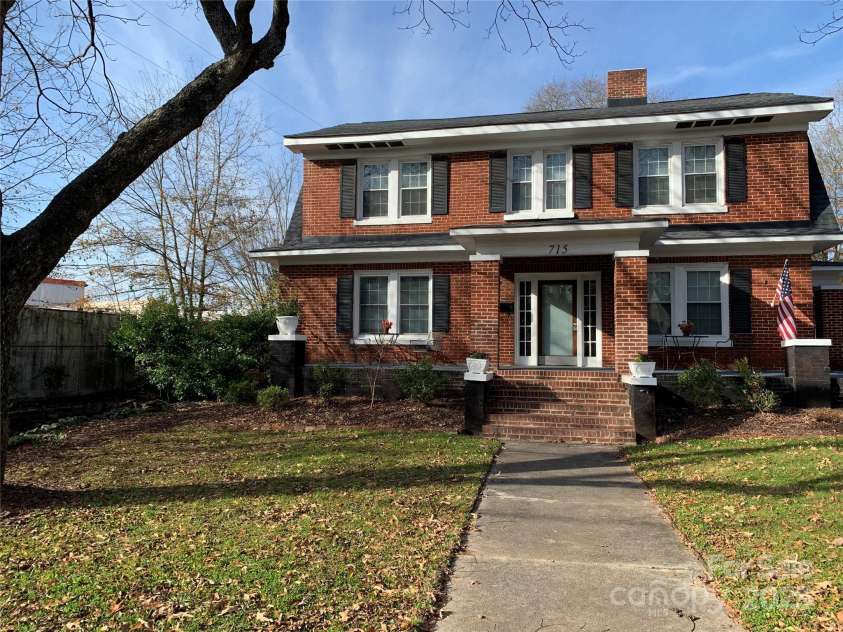715 Marion Street, Shelby, NC 28150.  MLS# CAR4315155, YatesRealty ID 371. 