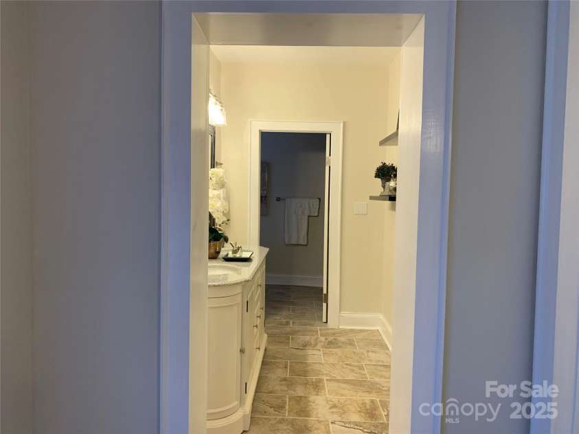 715 Marion Street, Shelby, NC 28150.  MLS# CAR4315155, YatesRealty ID 371. 