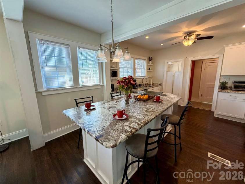 715 Marion Street, Shelby, NC 28150.  MLS# CAR4387396, YatesRealty ID 371. 