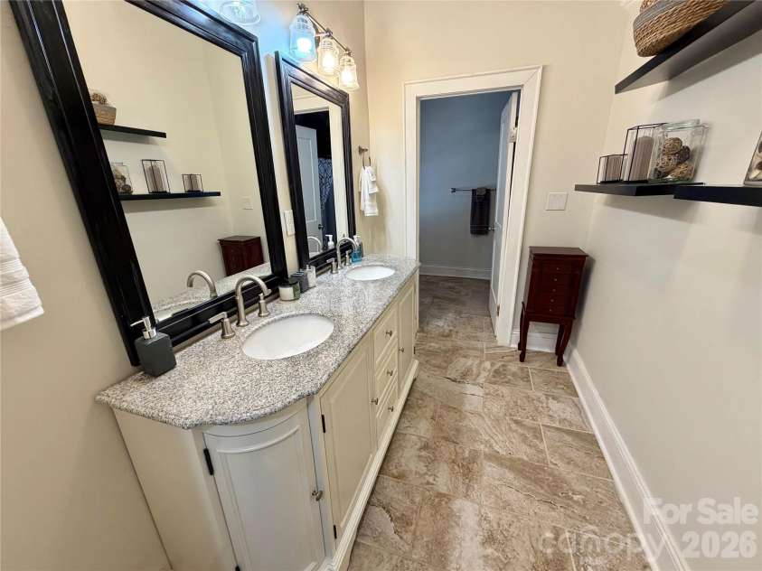 715 Marion Street, Shelby, NC 28150.  MLS# CAR4387396, YatesRealty ID 371. 