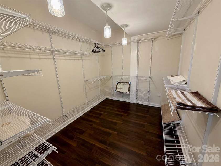 715 Marion Street, Shelby, NC 28150.  MLS# CAR4387396, YatesRealty ID 371. 