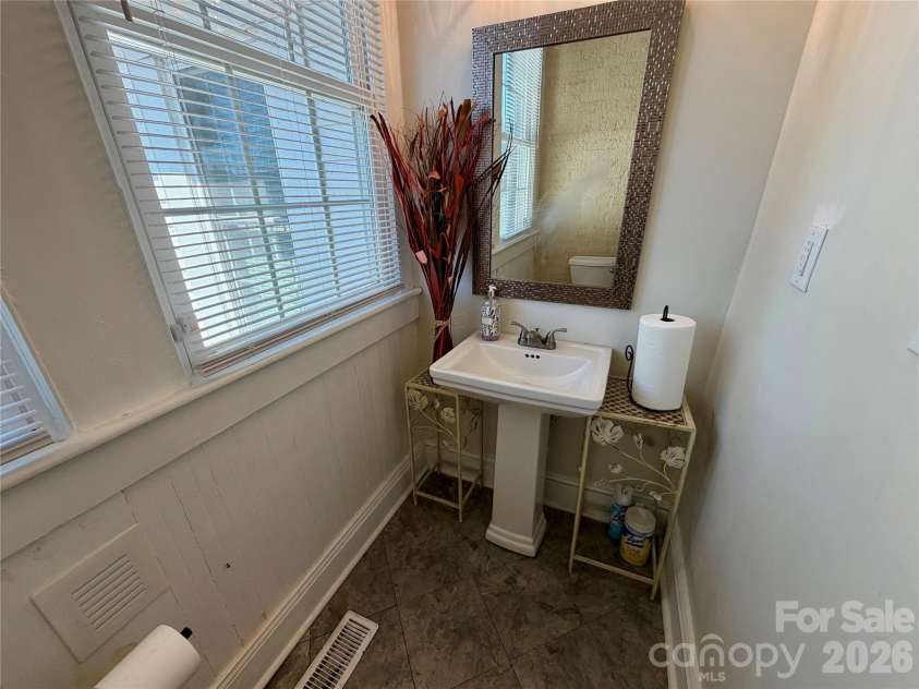 715 Marion Street, Shelby, NC 28150.  MLS# CAR4387396, YatesRealty ID 371. 