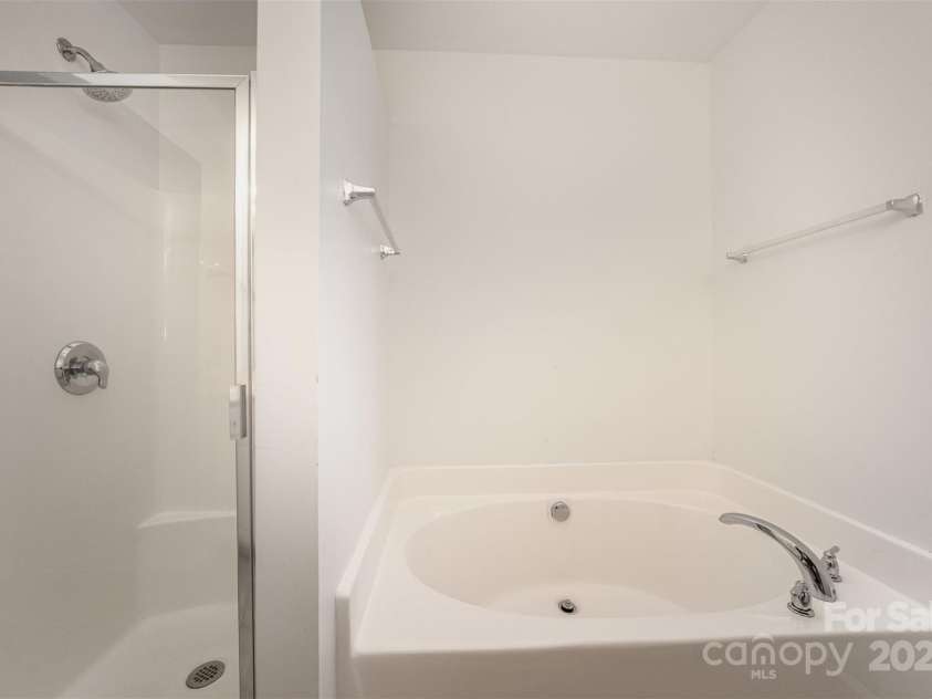 10015 Garrison Watch Avenue, Charlotte, NC 28277.  MLS# CAR4239226, YatesRealty ID 3710. 